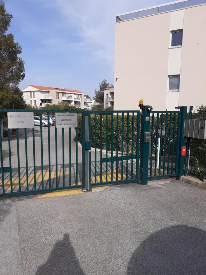 T2 Bord De Mer Avec Jardin Et Piscine Saint Aygulf Exterior foto