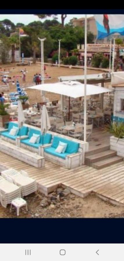 T2 Bord De Mer Avec Jardin Et Piscine Saint Aygulf Exterior foto